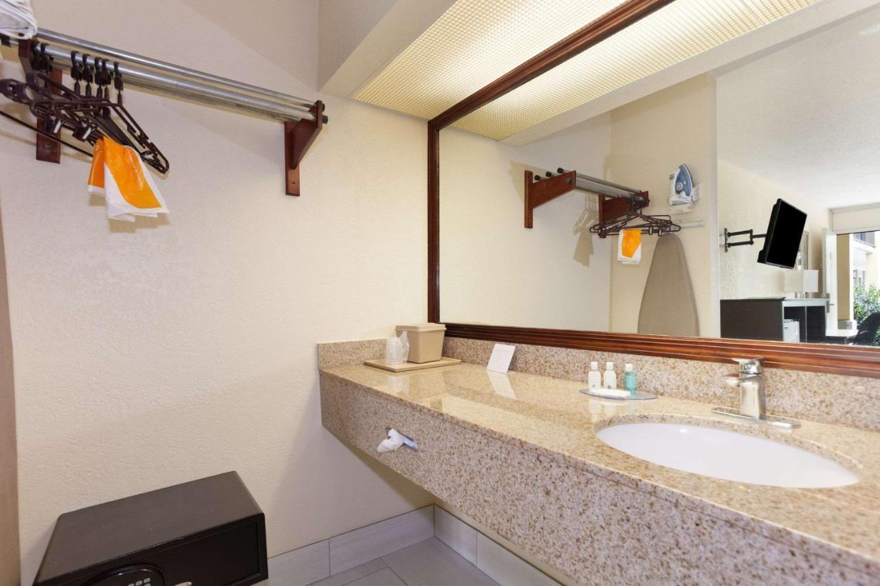 Quality Inn St George I-95 St. George Buitenkant foto
