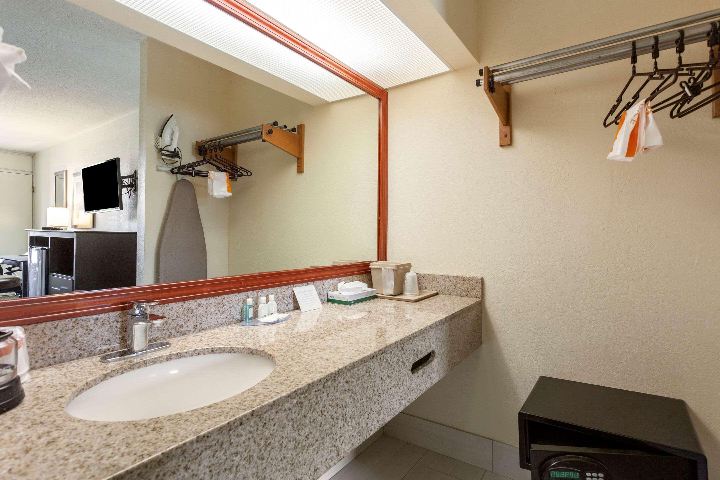 Quality Inn St George I-95 St. George Buitenkant foto
